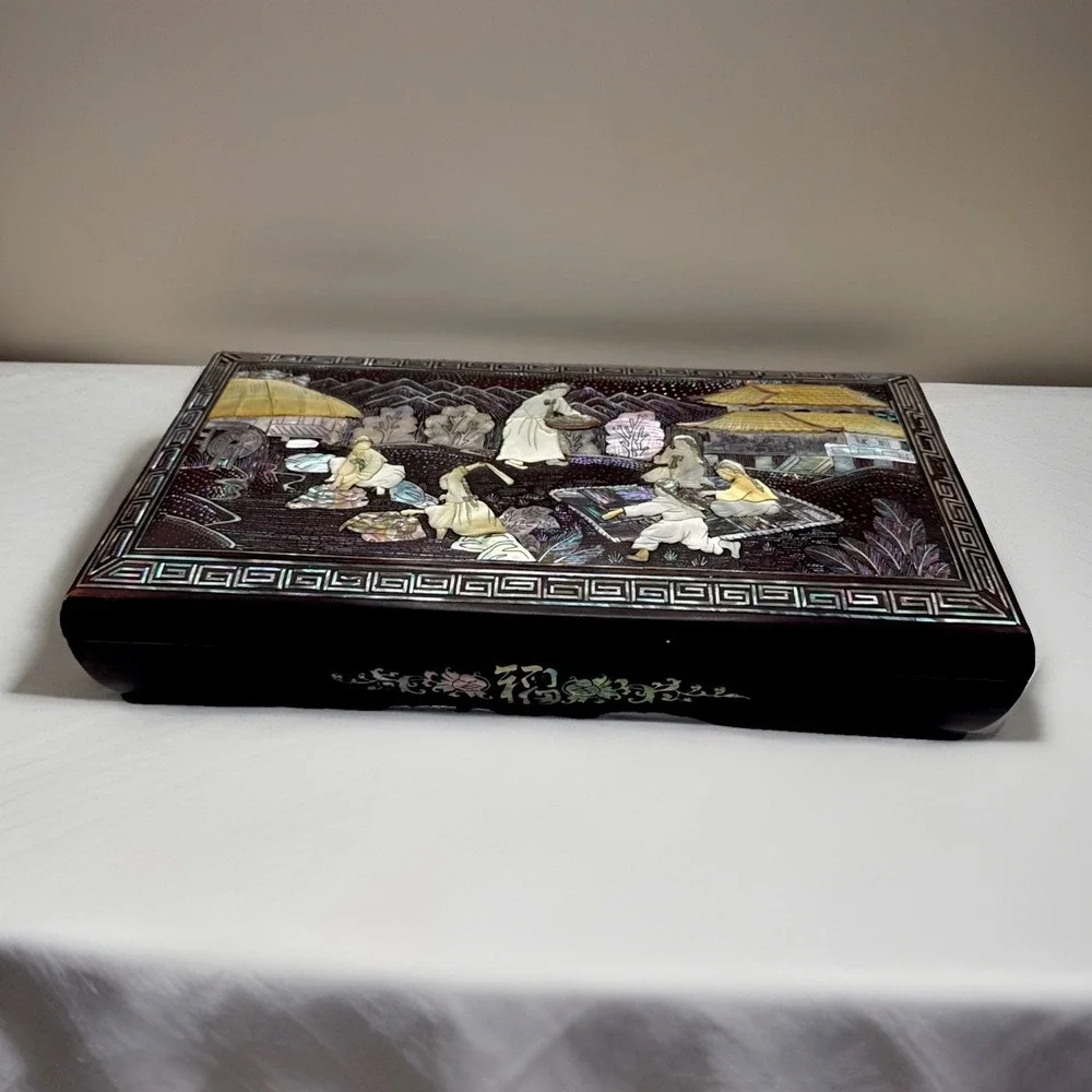 Vtg Carved Mother of Pearl Inlay Tobacco‎ Smoking Holder Ash Tray Box Detailed